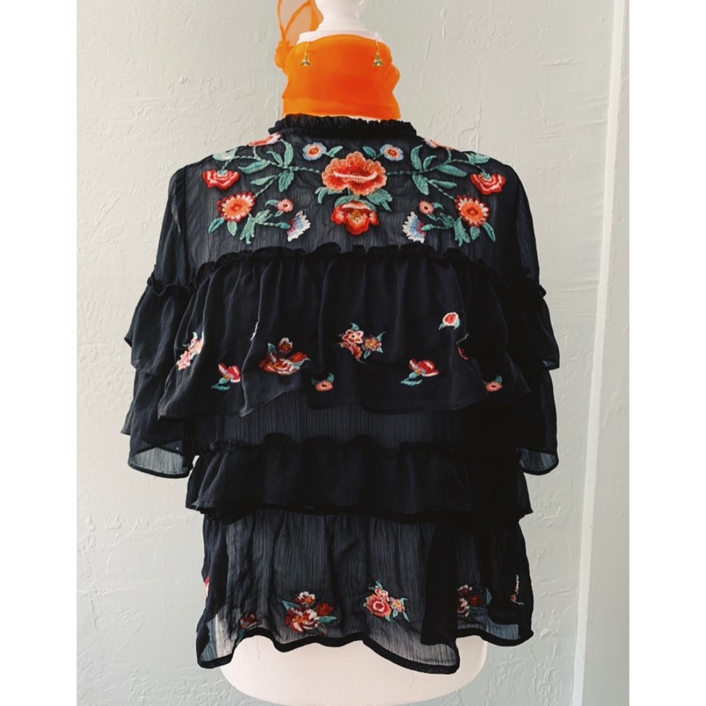 🌼Embroidered Sheer Frill Tier Top/Blouse🌼